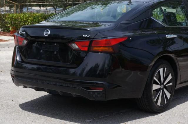 2022 Nissan Altima SV FWD
