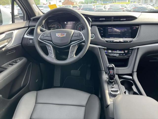 2026 Cadillac XT5 Premium Luxury FWD