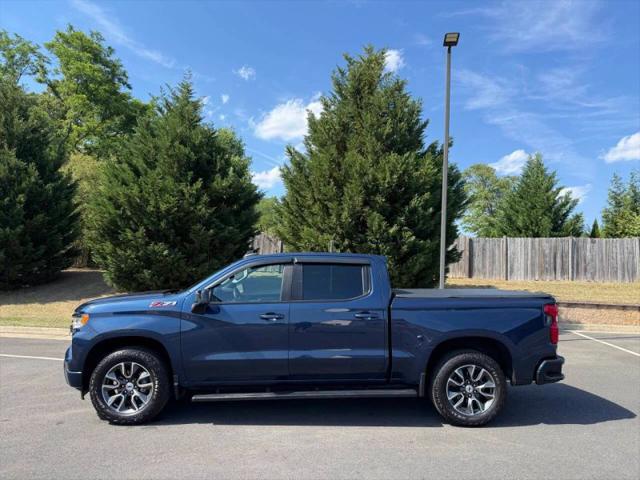 2022 Chevrolet Silverado 1500 4WD Crew Cab Short Bed RST