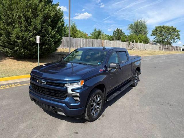 2022 Chevrolet Silverado 1500 4WD Crew Cab Short Bed RST