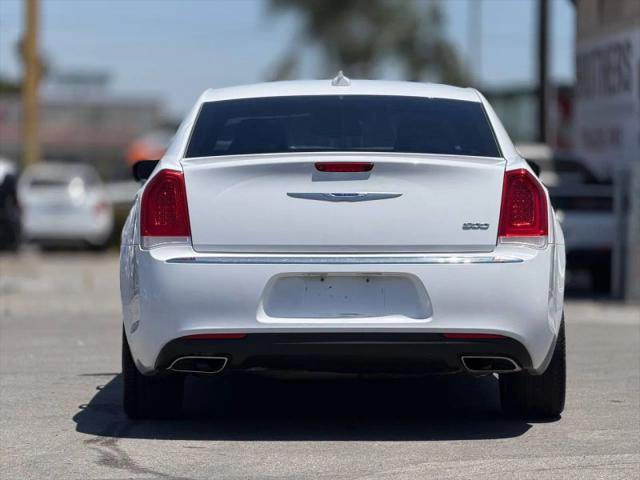 2019 Chrysler 300 Limited