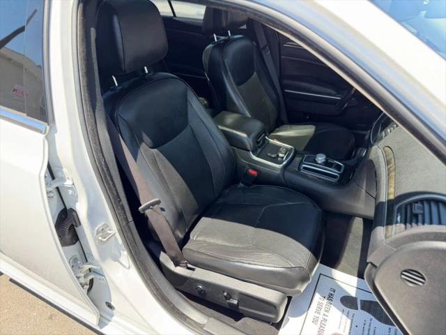 2019 Chrysler 300 Limited