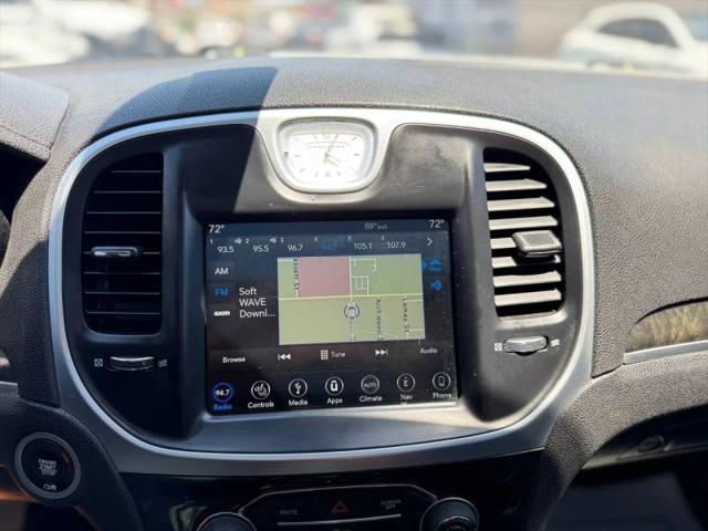 2019 Chrysler 300 Limited