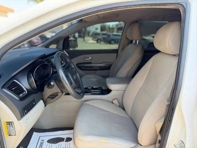 2020 Kia Sedona LX