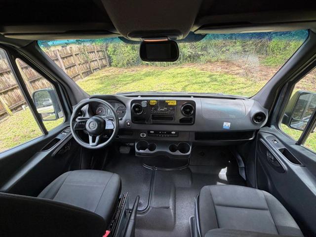 2019 Mercedes-Benz Sprinter 2500 High Roof V6