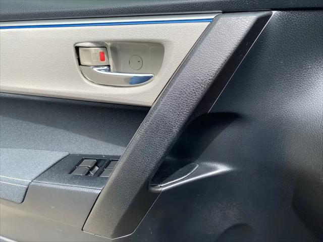 2015 Toyota Corolla LE Plus