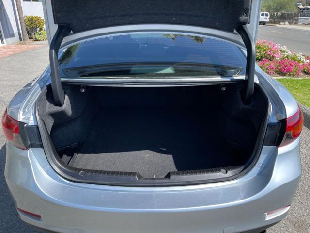 2016 Mazda Mazda6 i Sport