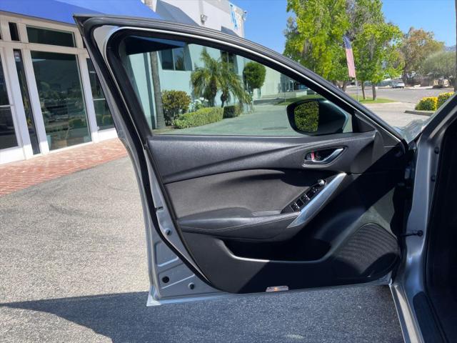 2016 Mazda Mazda6 i Sport
