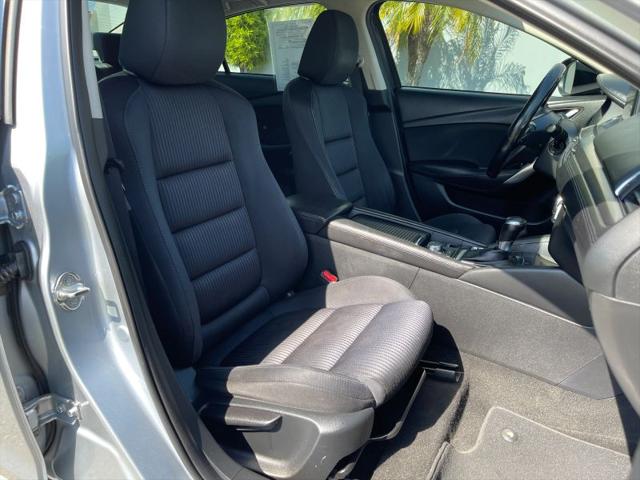2016 Mazda Mazda6 i Sport