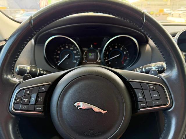 2017 Jaguar F-PACE 35t Premium