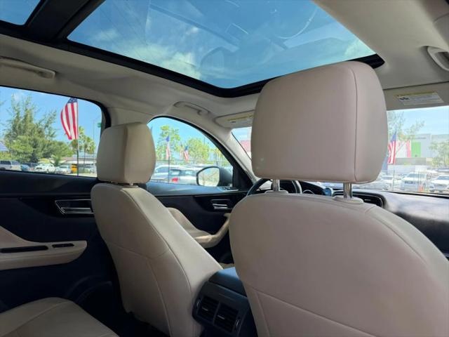 2017 Jaguar F-PACE 35t Premium