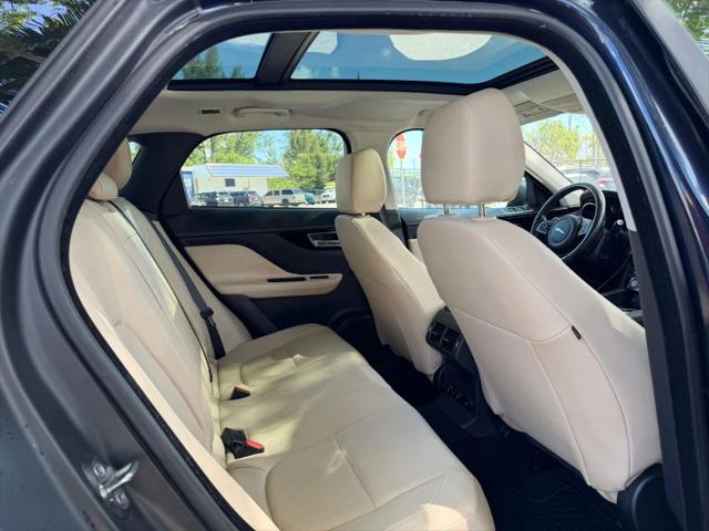 2017 Jaguar F-PACE 35t Premium