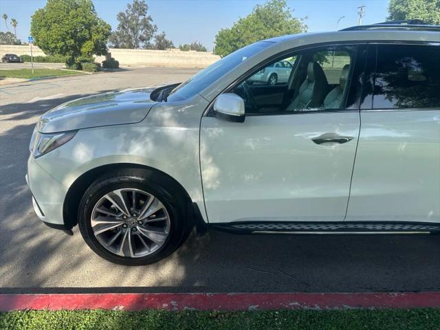 2018 Acura MDX w/Technology Package & AcuraWatch Plus Pkg