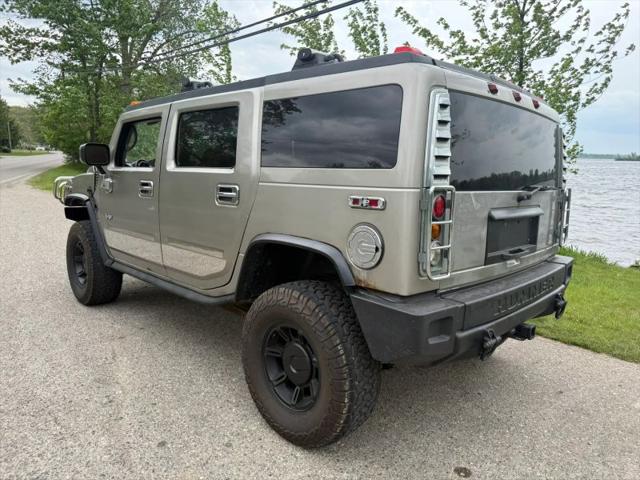 2004 HUMMER H2 Base