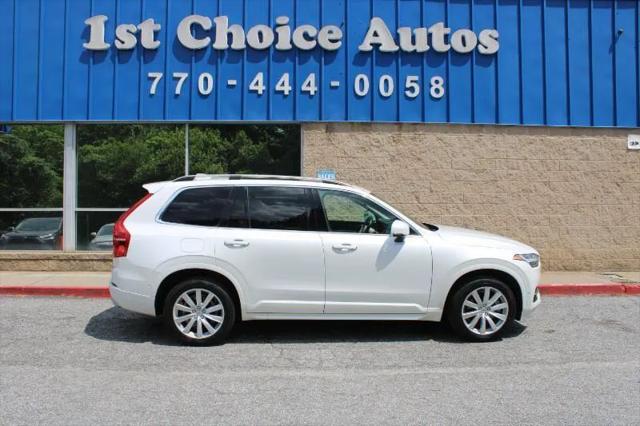 2016 Volvo XC90 T6 Momentum