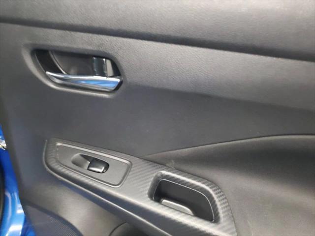 2021 Nissan Versa SV Xtronic CVT