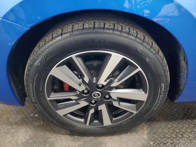 2021 Nissan Versa SV Xtronic CVT