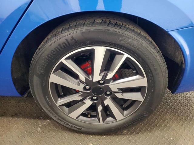 2021 Nissan Versa SV Xtronic CVT