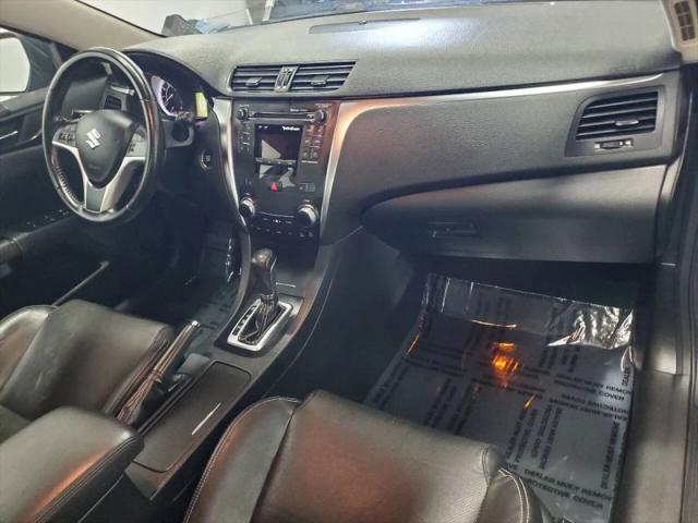 2012 Suzuki Kizashi Sport SLS