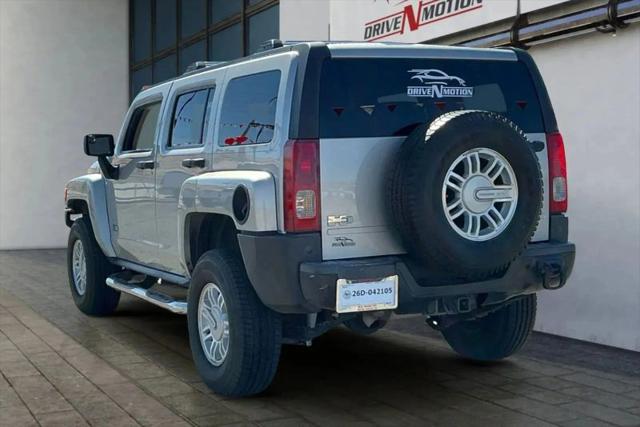 2007 HUMMER H3 Base