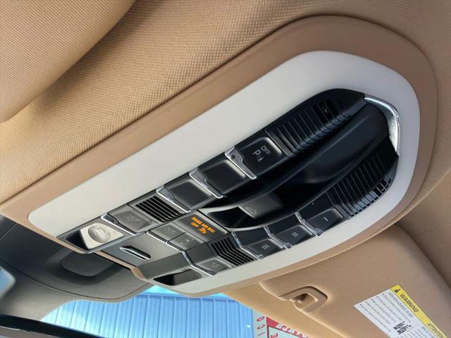 2012 Porsche Panamera 4