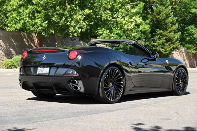 2010 Ferrari California Base
