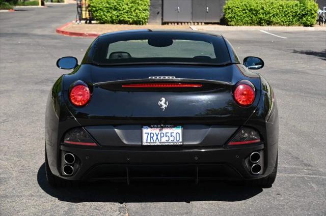 2010 Ferrari California Base