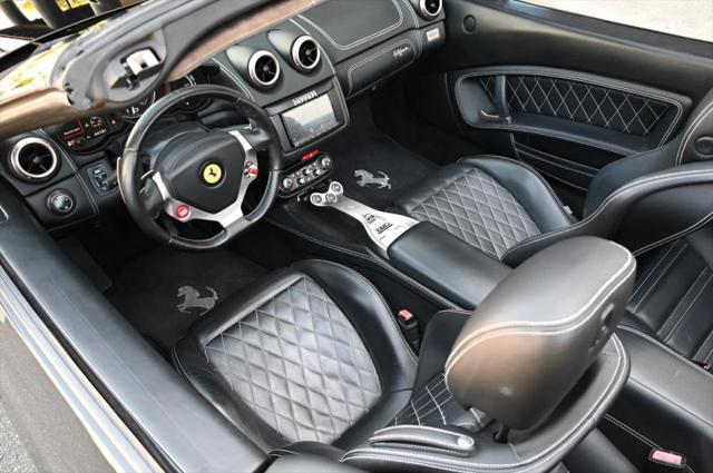 2010 Ferrari California Base