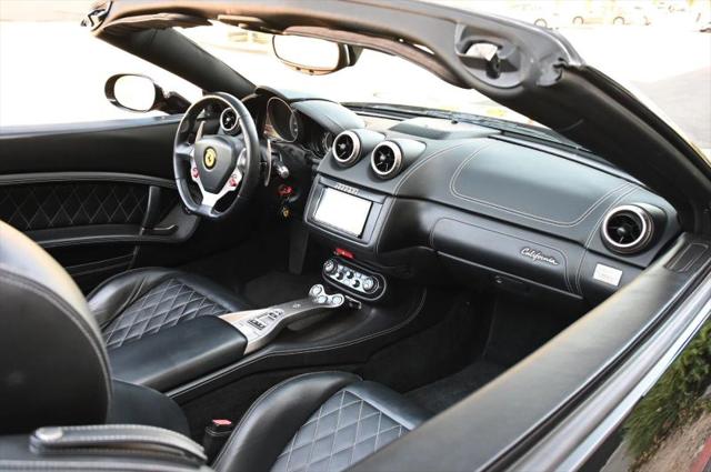 2010 Ferrari California Base