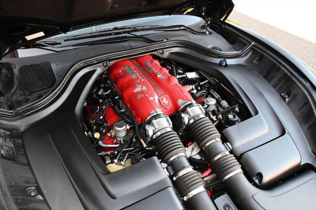 2010 Ferrari California Base