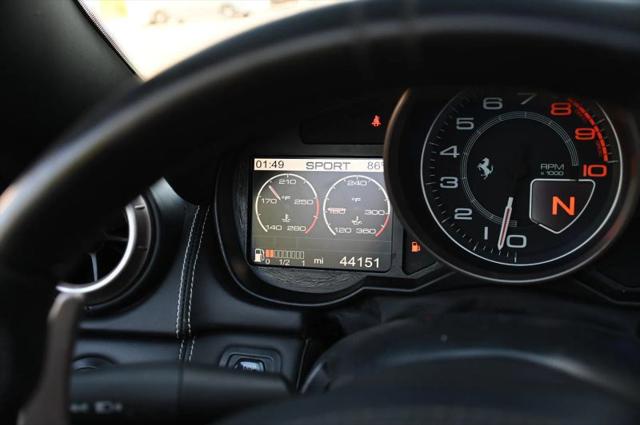 2010 Ferrari California Base