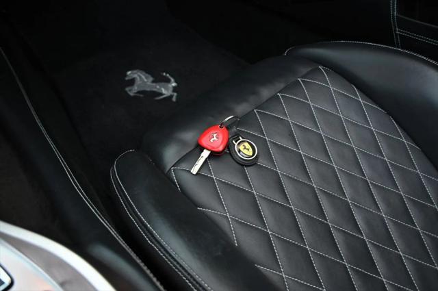 2010 Ferrari California Base