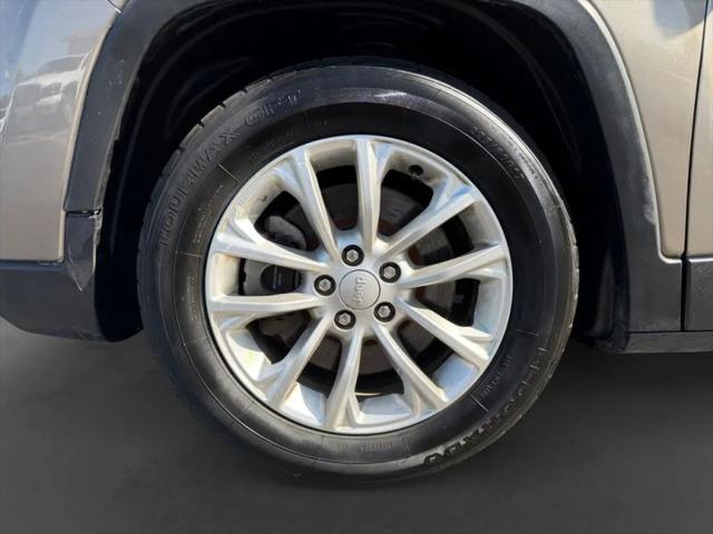 2019 Jeep Cherokee Latitude FWD