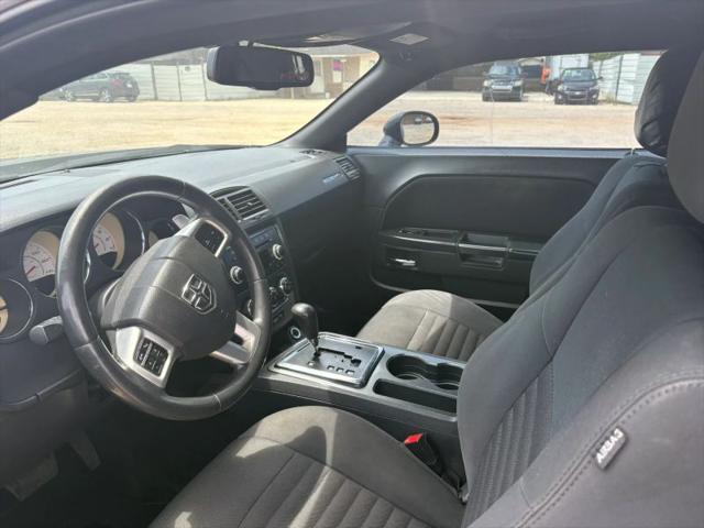 2014 Dodge Challenger SXT