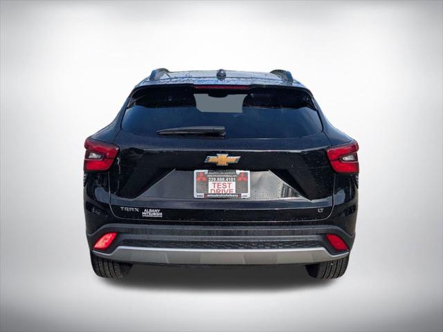 2025 Chevrolet Trax FWD LT