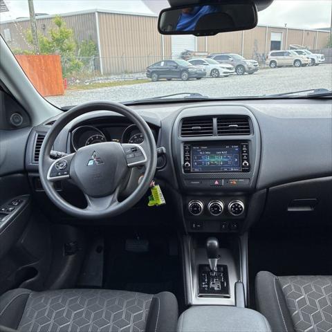 2025 Mitsubishi Outlander Sport 2.0 ES AWC