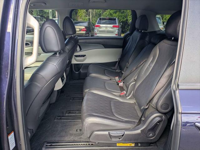 2024 Kia Carnival MPV LX Seat Package