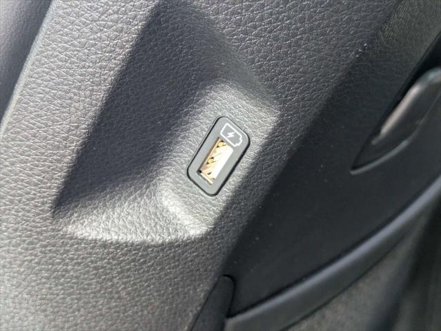 2024 Kia Carnival MPV LX Seat Package