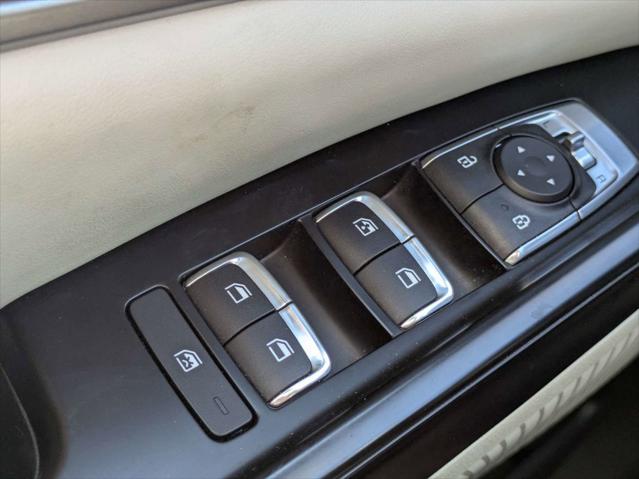 2024 Kia Carnival MPV LX Seat Package