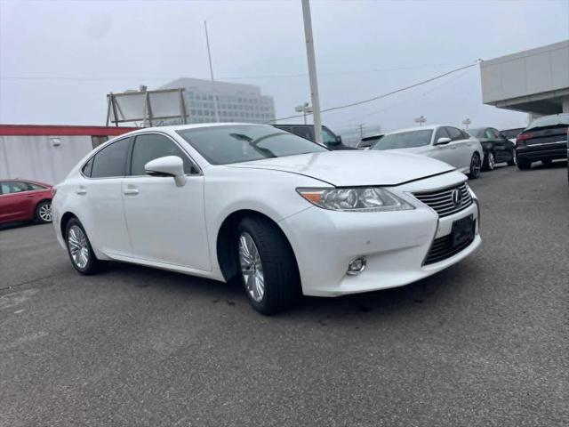 2015 Lexus ES 350 Crafted Line