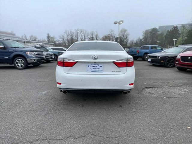 2015 Lexus ES 350 Crafted Line