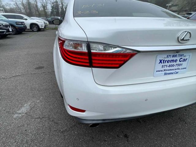 2015 Lexus ES 350 Crafted Line