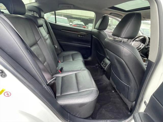 2015 Lexus ES 350 Crafted Line