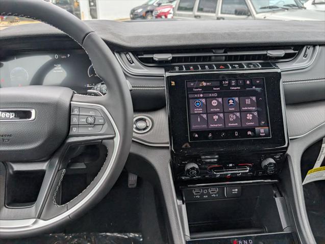 2026 Jeep Grand Cherokee Laredo 4x4
