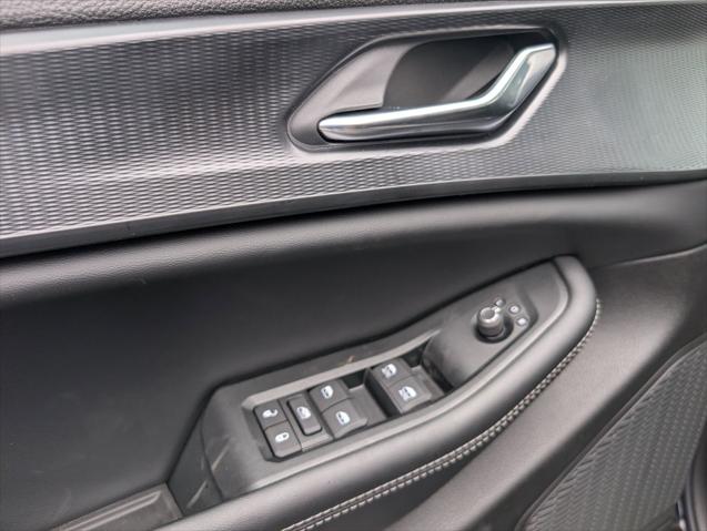 2026 Jeep Grand Cherokee Laredo 4x4