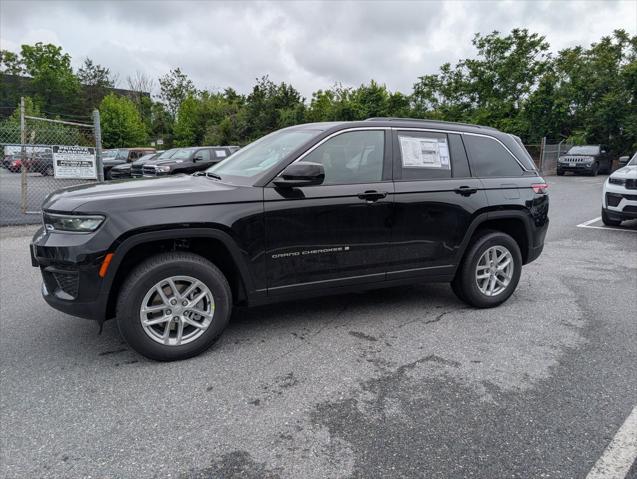 2026 Jeep Grand Cherokee Laredo 4x4