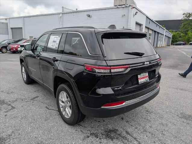 2026 Jeep Grand Cherokee Laredo 4x4