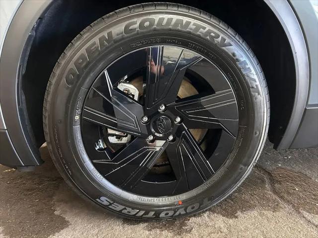 2026 Subaru Uncharted Premium FWD