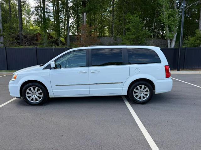 2015 Chrysler Town & Country Touring