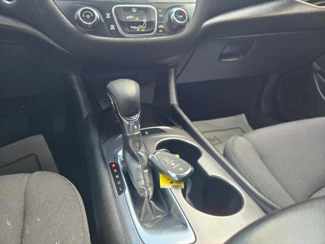 2022 Chevrolet Malibu FWD LS